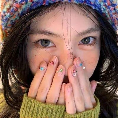 风中的母鸡